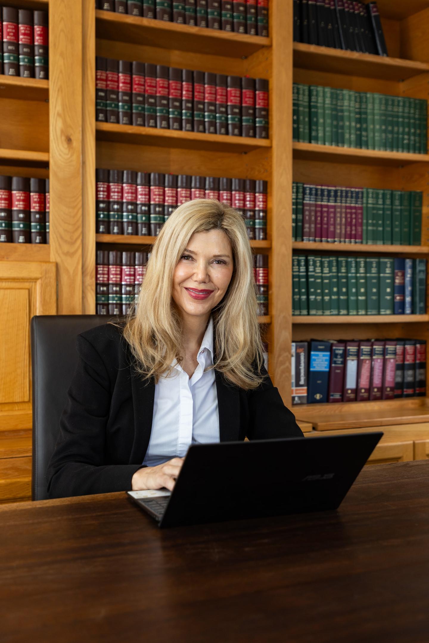 Michèle Marais at work in the Cedar House library